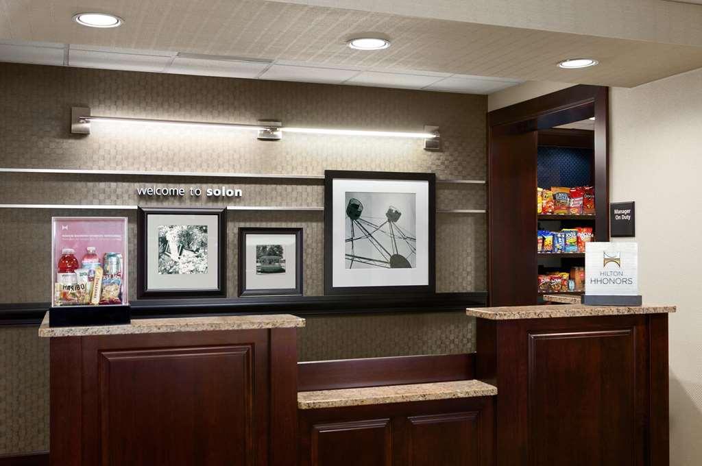 Hampton Inn Cleveland-Solon Интериор снимка