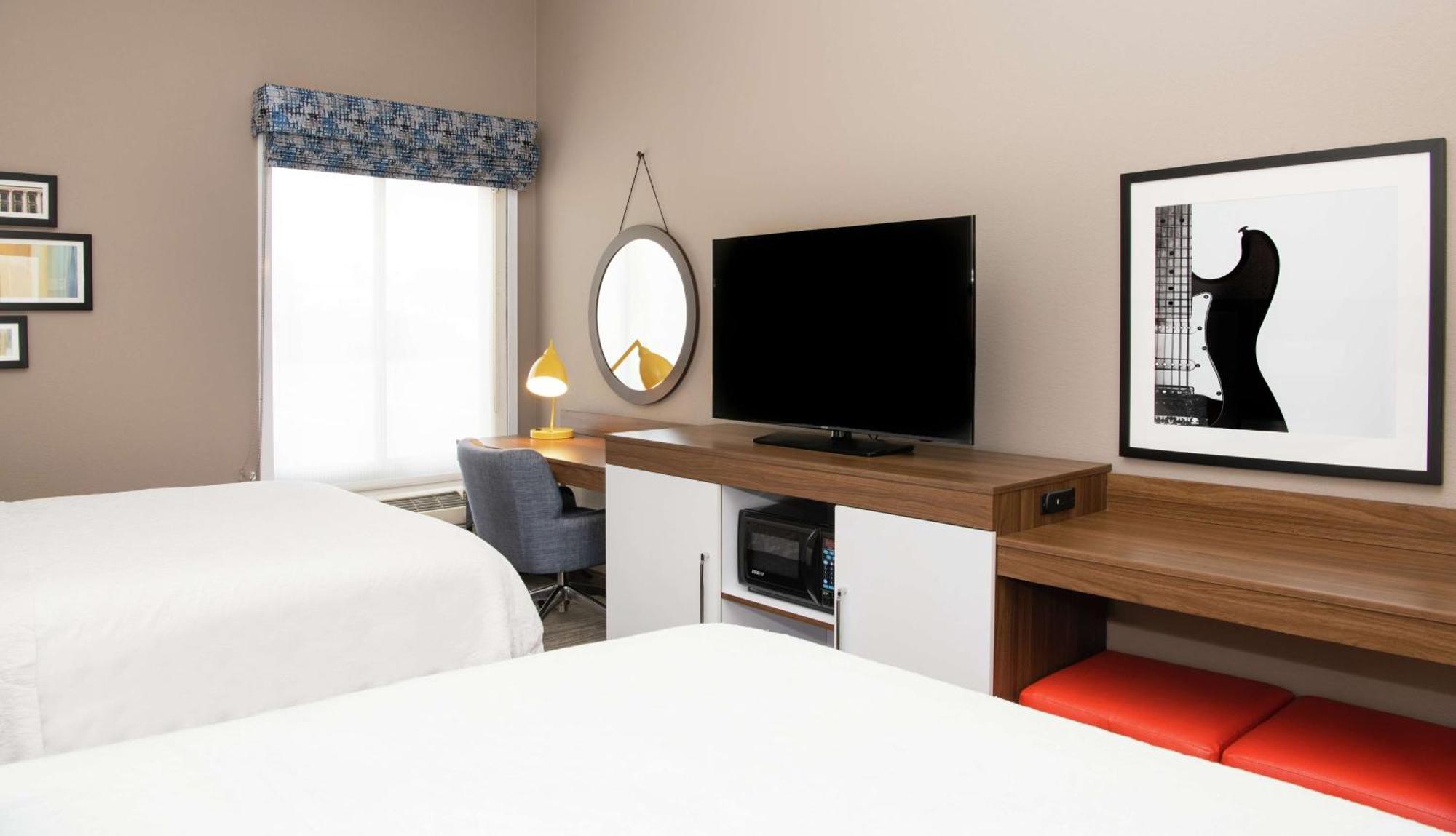Hampton Inn Cleveland-Solon Екстериор снимка