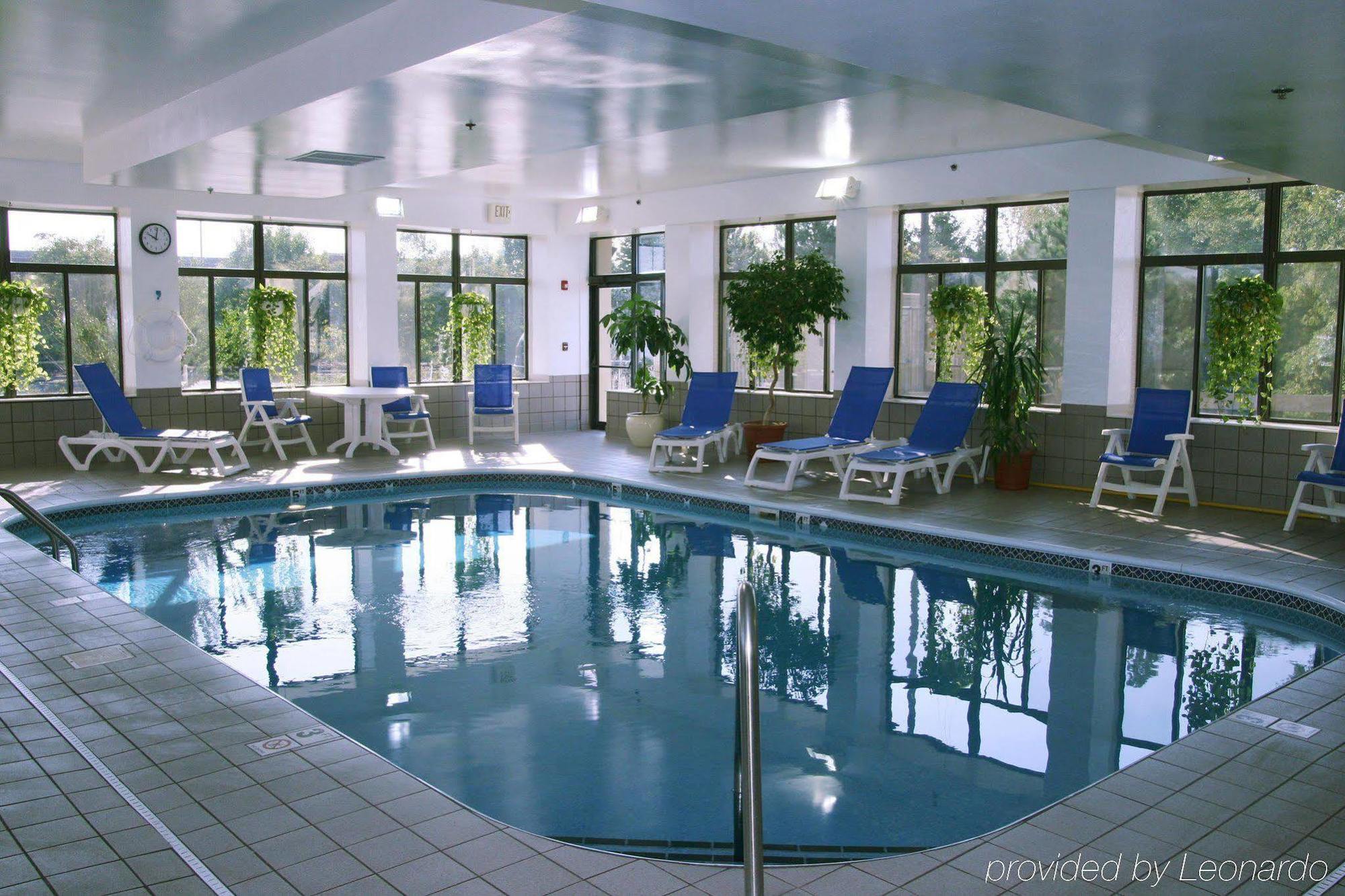 Hampton Inn Cleveland-Solon Съоръжения снимка
